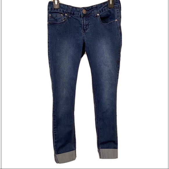 GOGO STAR Ankle Crop Jeans Cuffed. Size 5 - Picture 2 of 5